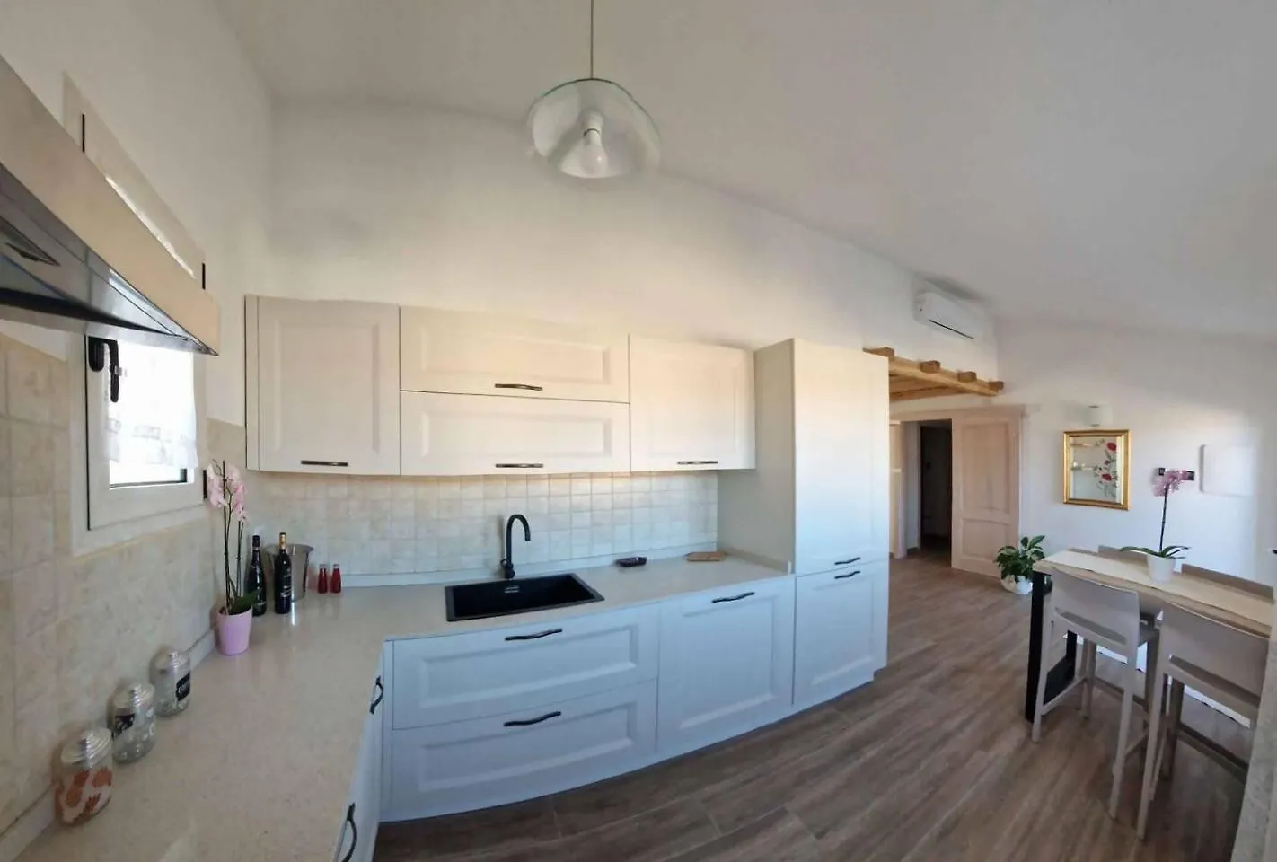 Apartmán Casa Regina Elegante In Centro Palau Itálie